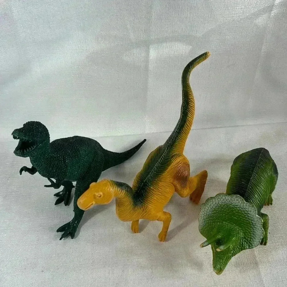 Dinosaurs 7-9"  LOT of 3 Greenbrier‎ 1998